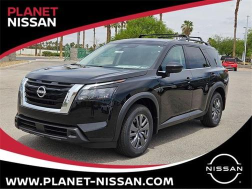 2025 Nissan Pathfinder SV