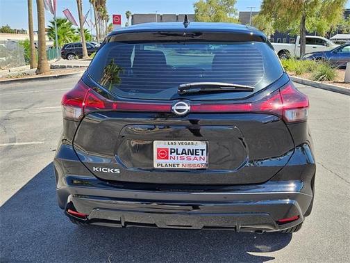 2025 Nissan Kicks Play S