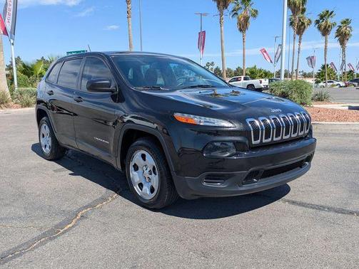 Brilliant Black Crystal Pearlcoat 2016 Jeep Cherokee Sport