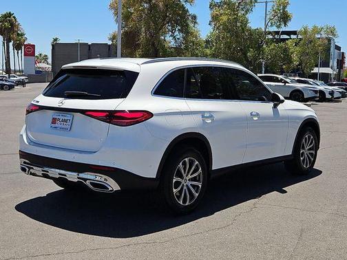 White 2024 Mercedes-Benz GLC 300 Base
