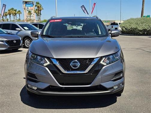2022 Nissan Rogue Sport SV