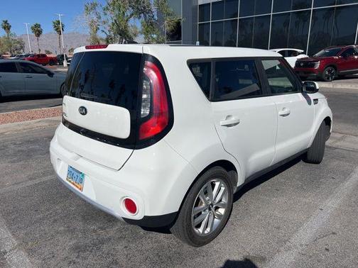 2018 Kia Soul +