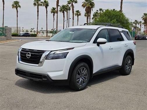 2025 Nissan Pathfinder SV