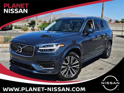 2021 Volvo XC90 T6 Momentum 7 Passenger