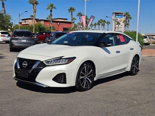 2023 Nissan Maxima SV