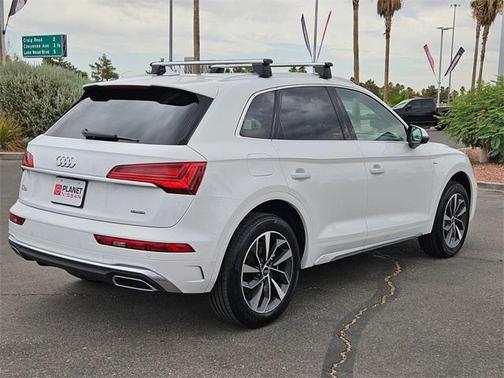 2023 Audi Q5 45 S line quattro Premium