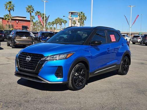 2024 Nissan Kicks SR