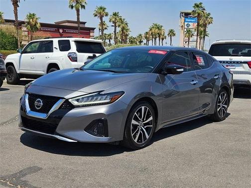 2021 Nissan Maxima SV
