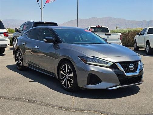 2021 Nissan Maxima SV