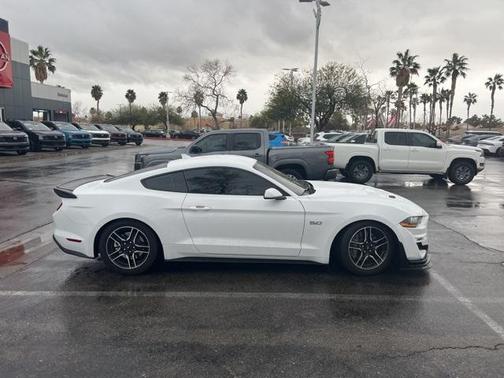 2023 Ford Mustang GT Premium