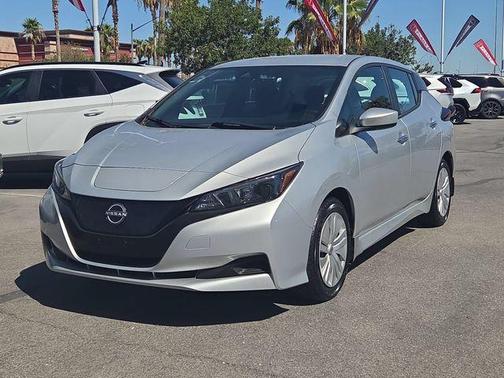 Brilliant Silver Metallic 2025 Nissan Leaf S