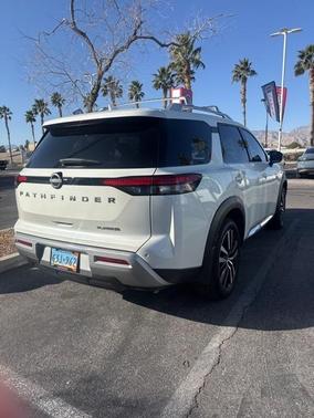 2024 Nissan Pathfinder Platinum