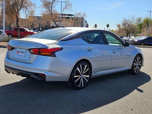 Brilliant Silver Metallic 2020 Nissan Altima 2.5 SR