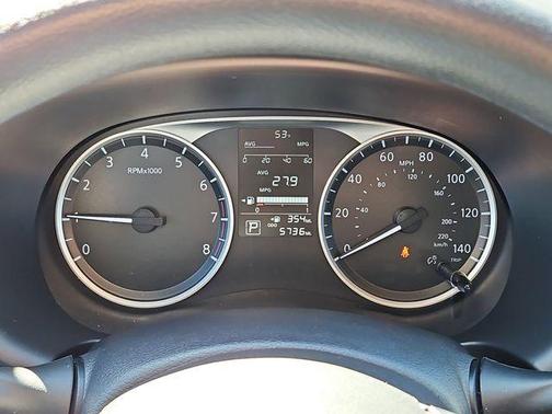 Gun Metallic 2025 Nissan Kicks Play S