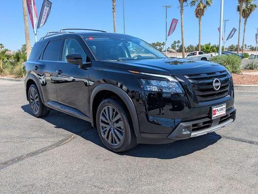 Black 2025 Nissan Pathfinder SL