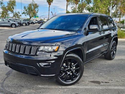 2019 Jeep Grand Cherokee Altitude