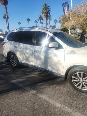 2015 Nissan Pathfinder SL