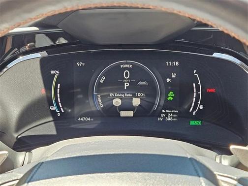 2022 Lexus NX 450h+ Luxury