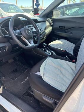 2020 Nissan Kicks S