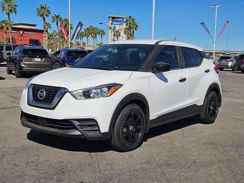 2020 Nissan Kicks S