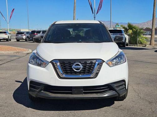 2020 Nissan Kicks S