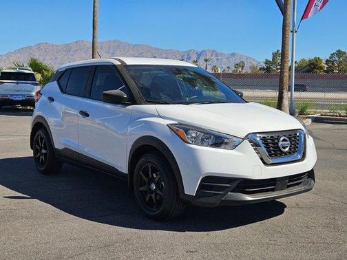 2020 Nissan Kicks S