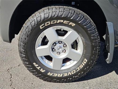 2008 Nissan Xterra S