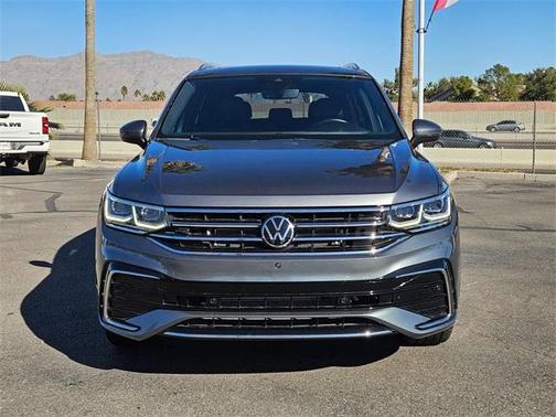 2024 Volkswagen Tiguan 2.0T SEL R-Line