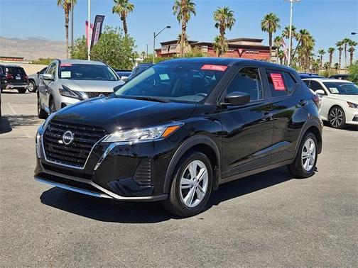 2025 Nissan Kicks Play S