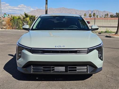 2025 Kia K4 