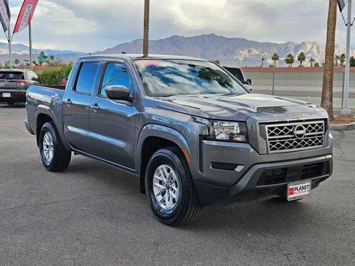 2024 Nissan Frontier SV