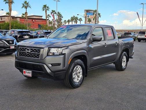 2024 Nissan Frontier SV