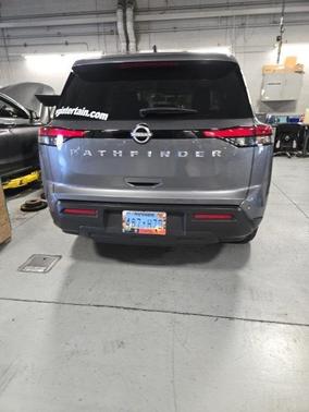 2023 Nissan Pathfinder S