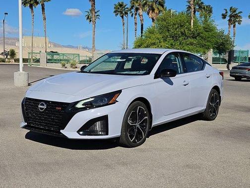 Gray Sky Pearl 2026 Nissan Altima SR