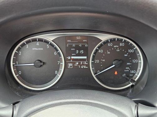 Gun Metallic 2025 Nissan Kicks Play S