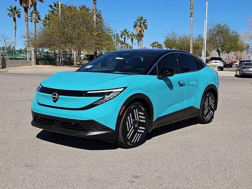 2t Tur Blk Roof 2026 Nissan Leaf SV+