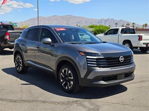 2025 Nissan Kicks SV