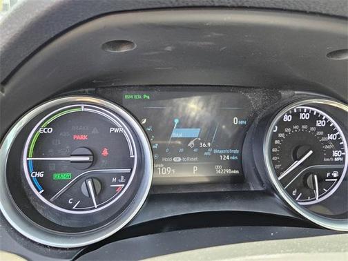 2018 Toyota Camry Hybrid XLE