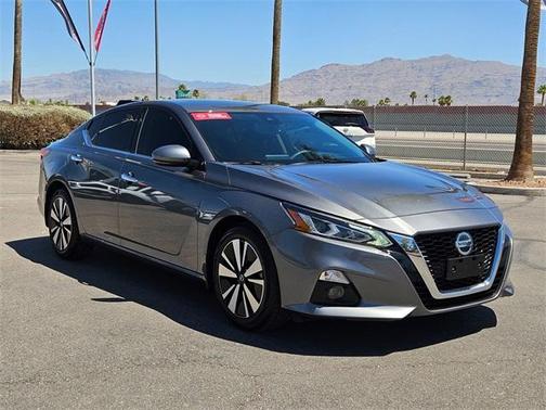2020 Nissan Altima 2.5 SV