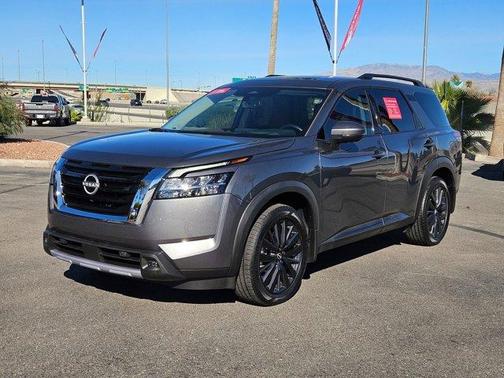 2022 Nissan Pathfinder Platinum