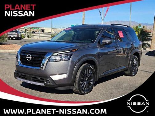 2022 Nissan Pathfinder Platinum