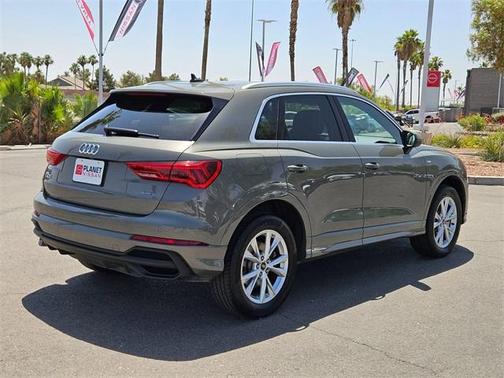 2024 Audi Q3 45 S line Premium