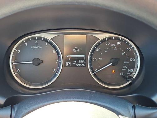 Gun Metallic 2025 Nissan Kicks Play S