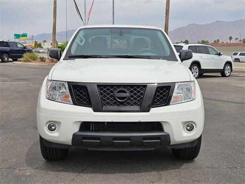 2021 Nissan Frontier SV
