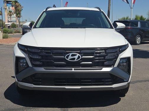 White Pearl 2025 Hyundai TUCSON SEL Convenience