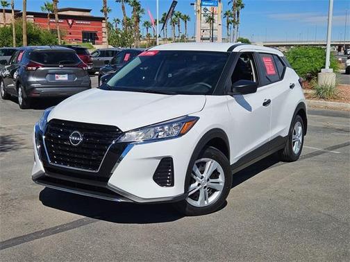 2025 Nissan Kicks Play S