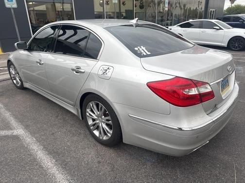 2012 Hyundai Genesis 3.8