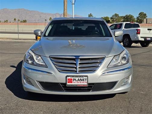 2012 Hyundai Genesis 3.8