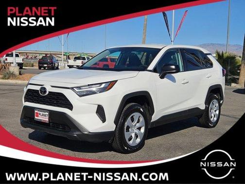 2024 Toyota RAV4 LE