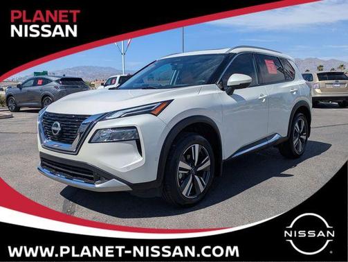 White 2022 Nissan Rogue Platinum